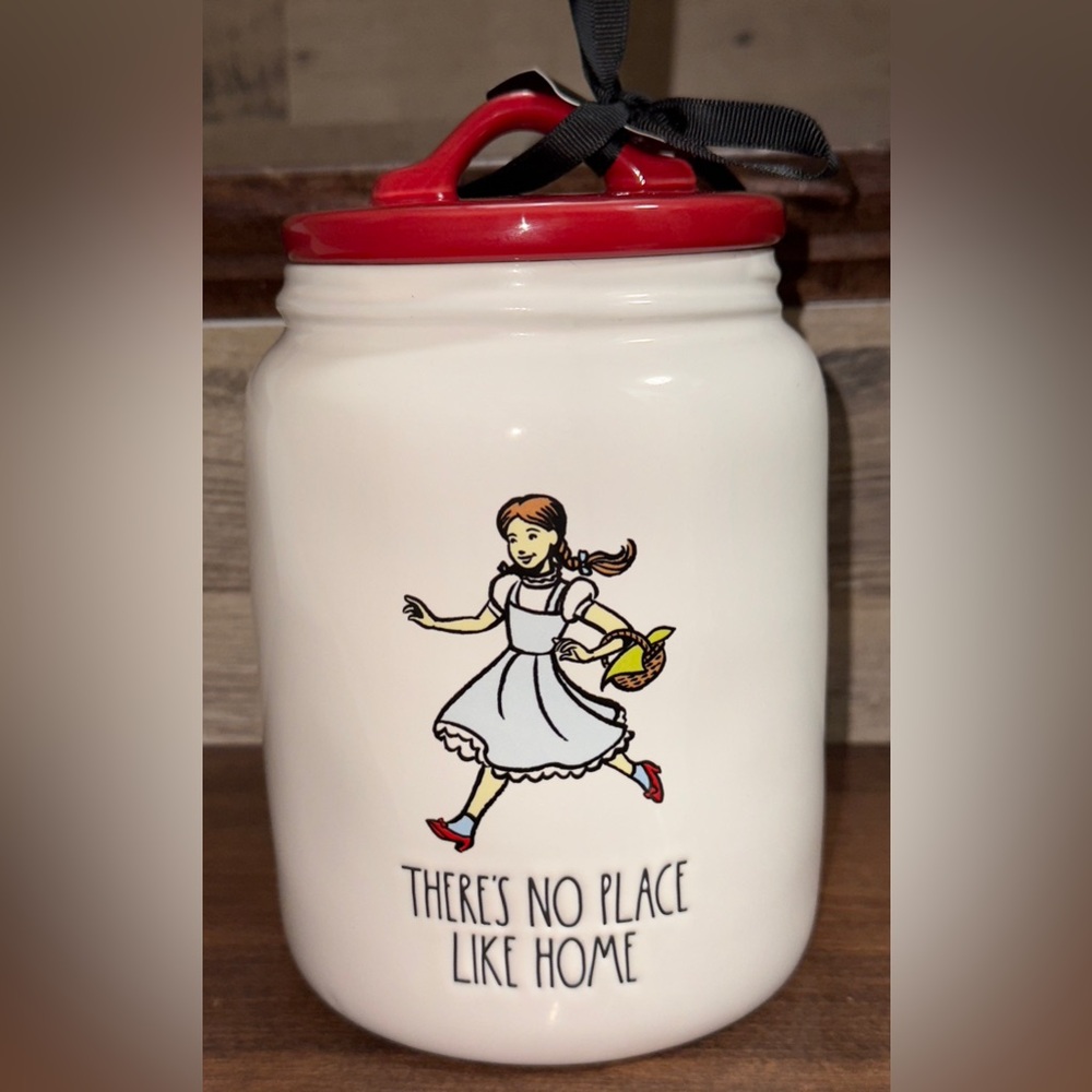 🥰 Rae Dunn Wizard of Oz Ceramic There’s No Place Like Home Cookie Jar Canister